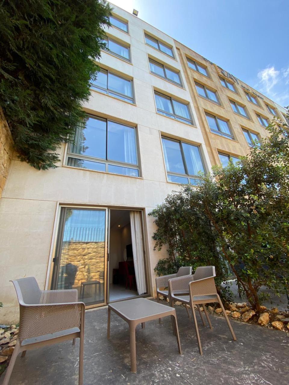 The Ray Hotel And Studios Beirut Exterior photo