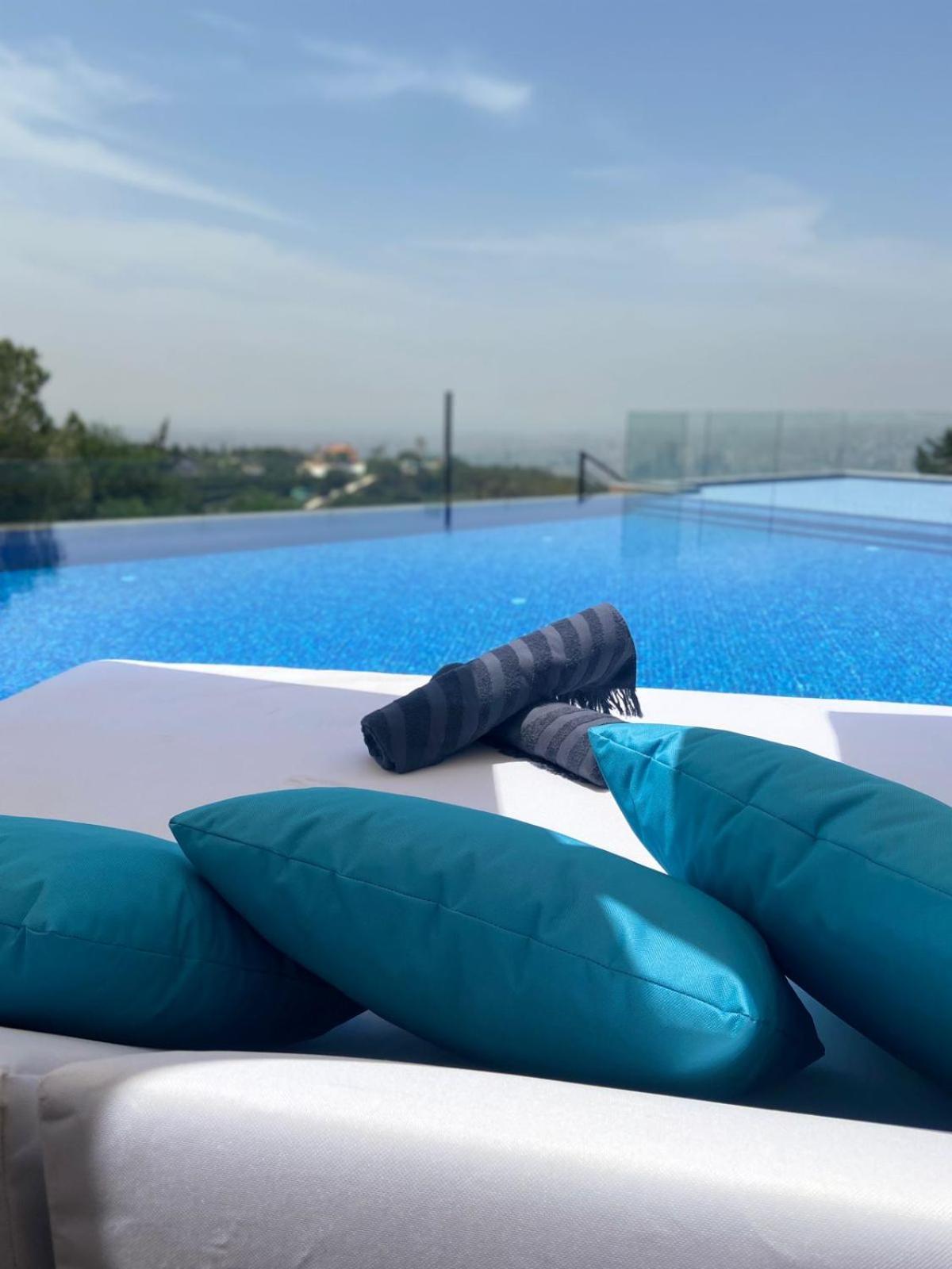 The Ray Hotel And Studios Beirut Exterior photo